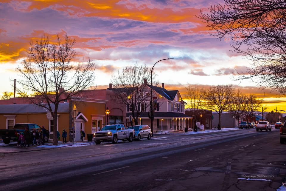 Mainstreet sunset